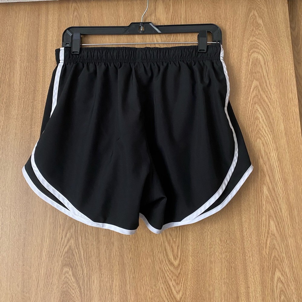 Nike Dri-Fit Shorts View 4